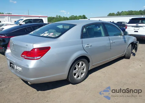 2005 Toyota Avalon Xl from USA, damaged, VIN 4T1BK36B05U028888